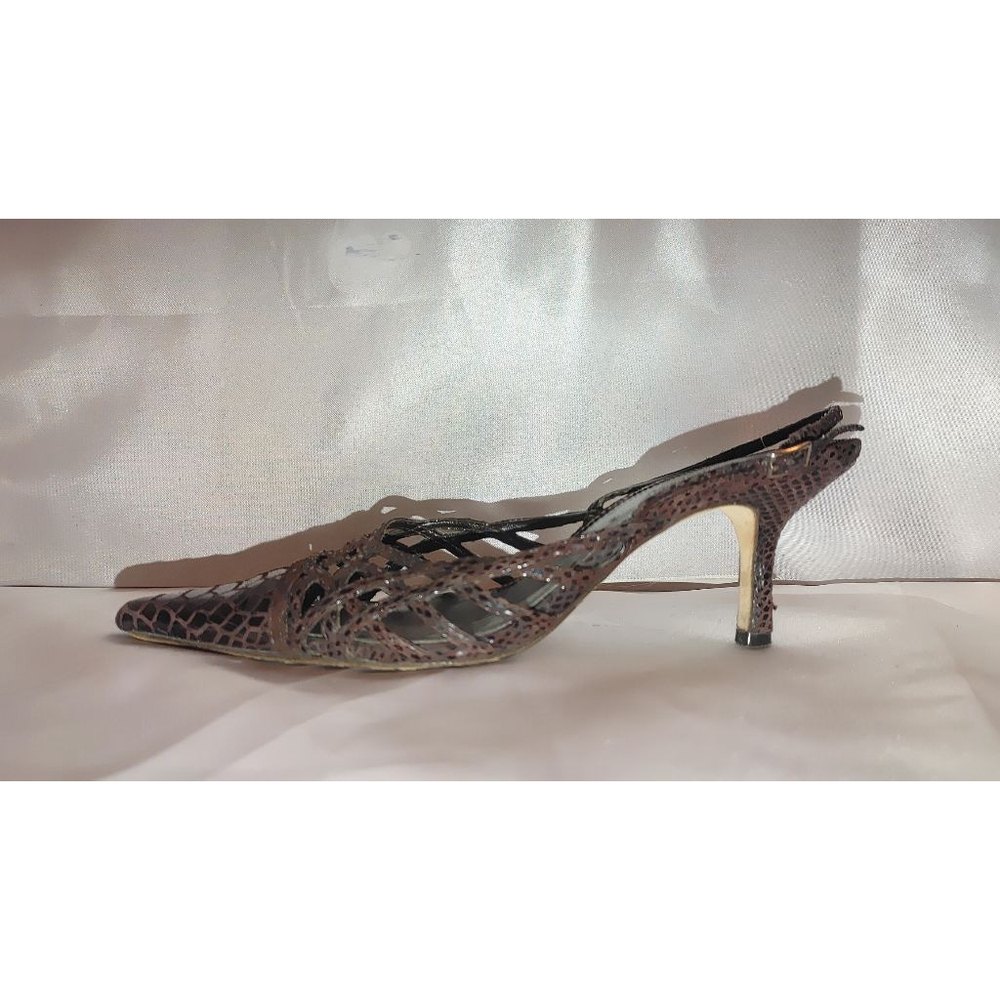 A. Marinelli Kitten Heels Size 6.5M - Picture 2 of 7